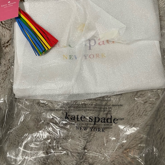 BNWT EXTREMELY RARE!! 👛 KATE SPADE Pride Clutch 👛 - Picture 3 of 3